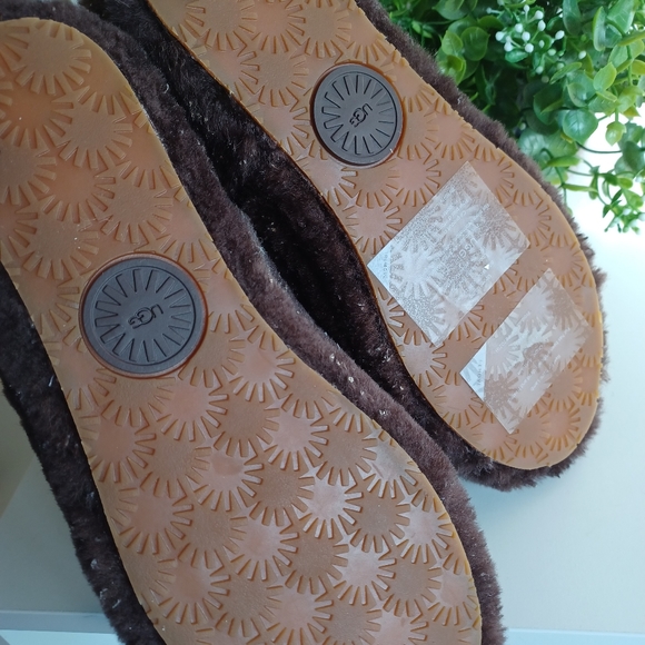 UGG Metallic Sparkle Fluff Shearling Slippers | Size 7 | NWT | Brown - Picture 8 of 11
